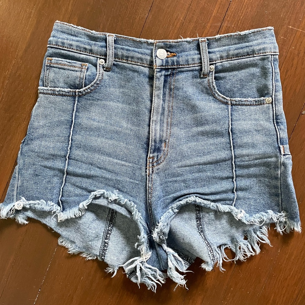 REVICE DENIM STAR SHORTS